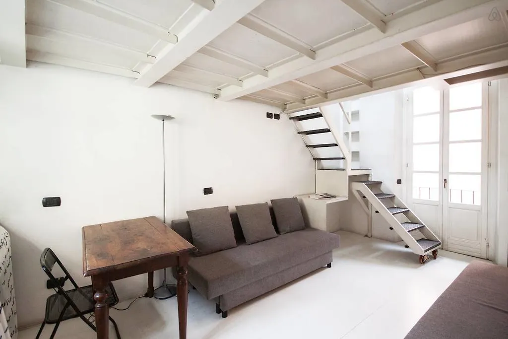 Casa Milano- Apartments And Rooms
