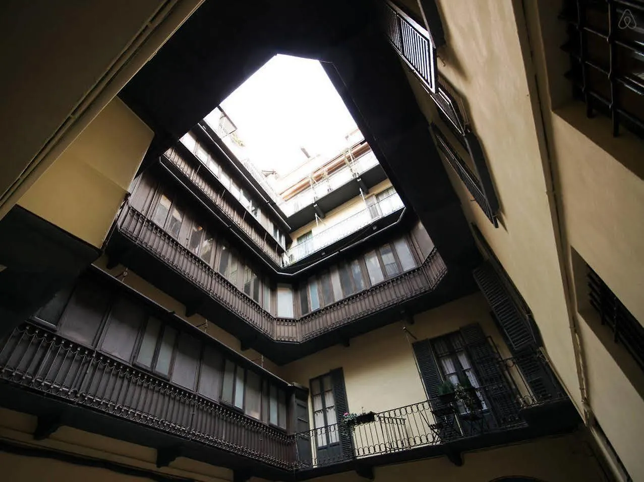 Casa Milano- Apartments And Rooms