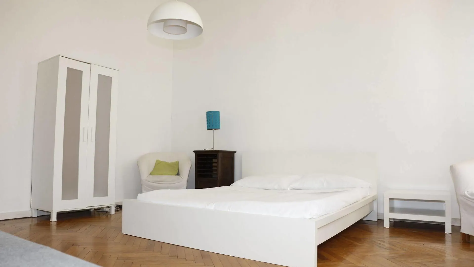 Casa Milano- Apartments And Rooms